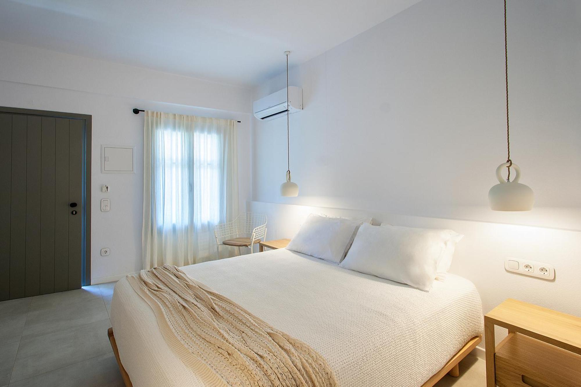 Paris Studios & Apartment 아기아 파라스케비 외부 사진